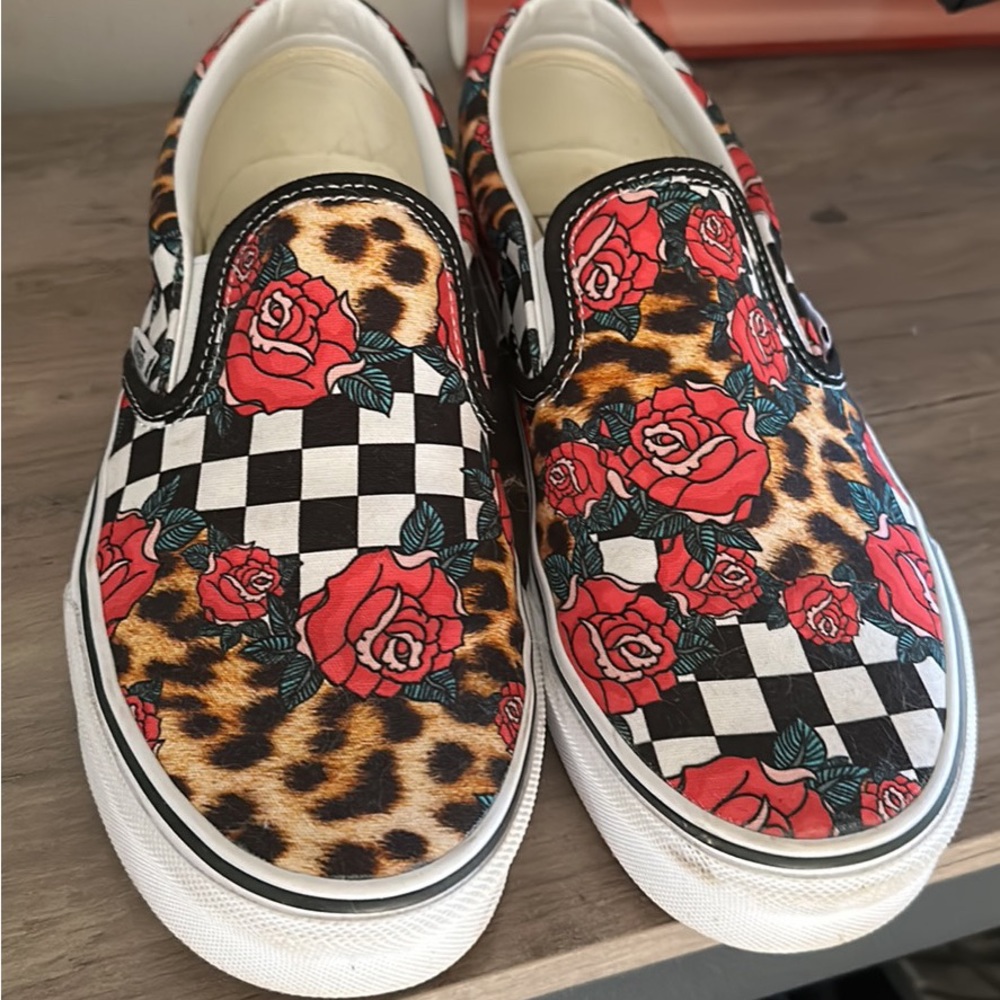 Rose/Cheetah Print/Checkered Vans W10